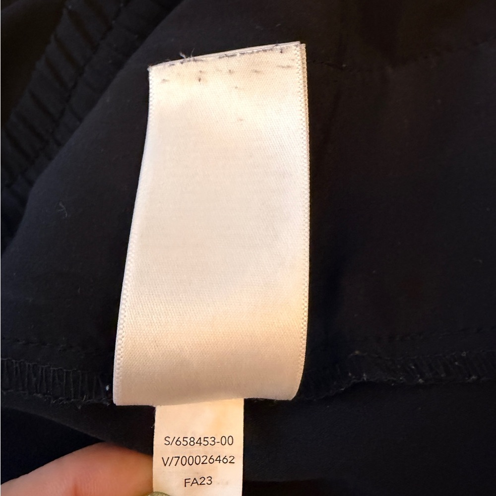 Athleta Stride Pants—Medium - Picture 6 of 6